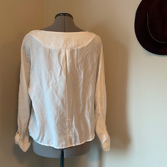 Tobi blouse 4/$25 - Picture 2 of 4